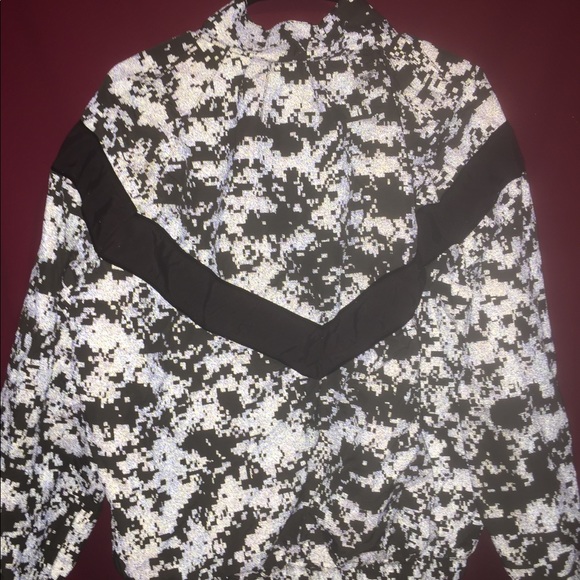 Army Reflective Jacket - Picture 2 of 4